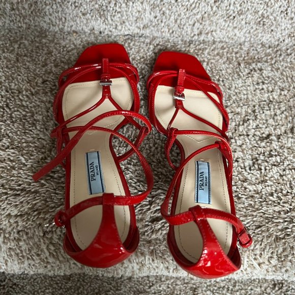 Prada Women's Red Patent Leather Strap Shoes. - Picture 6 of 13